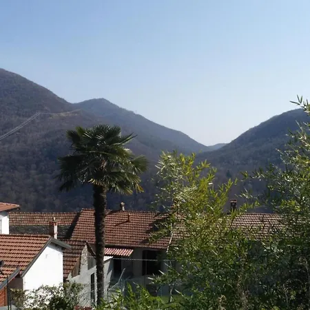 Lejlighed Artist House With Panoramic Musignano (Lombardy)